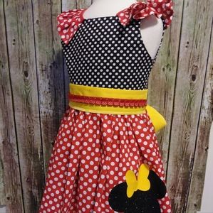 Girls Minnie dress